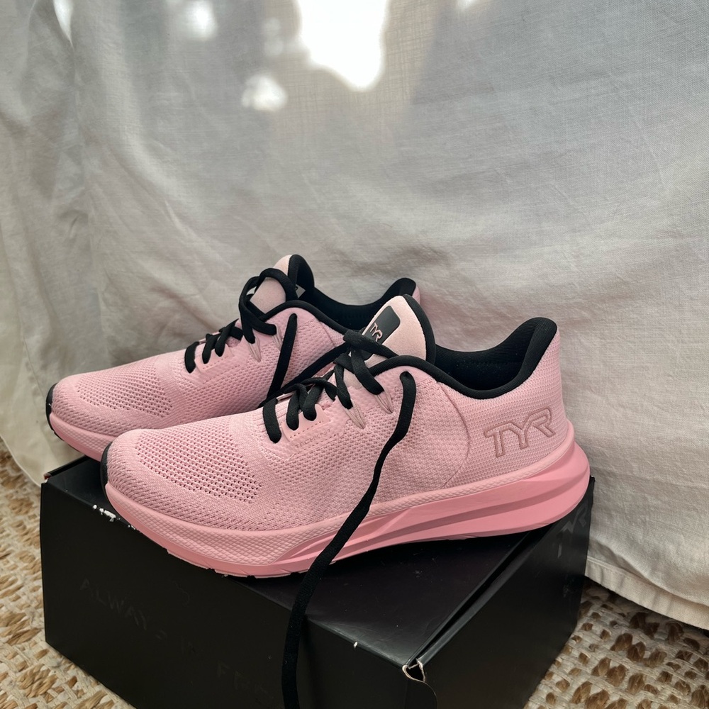 TYR Women's Athletic Shoes in Pink and Black